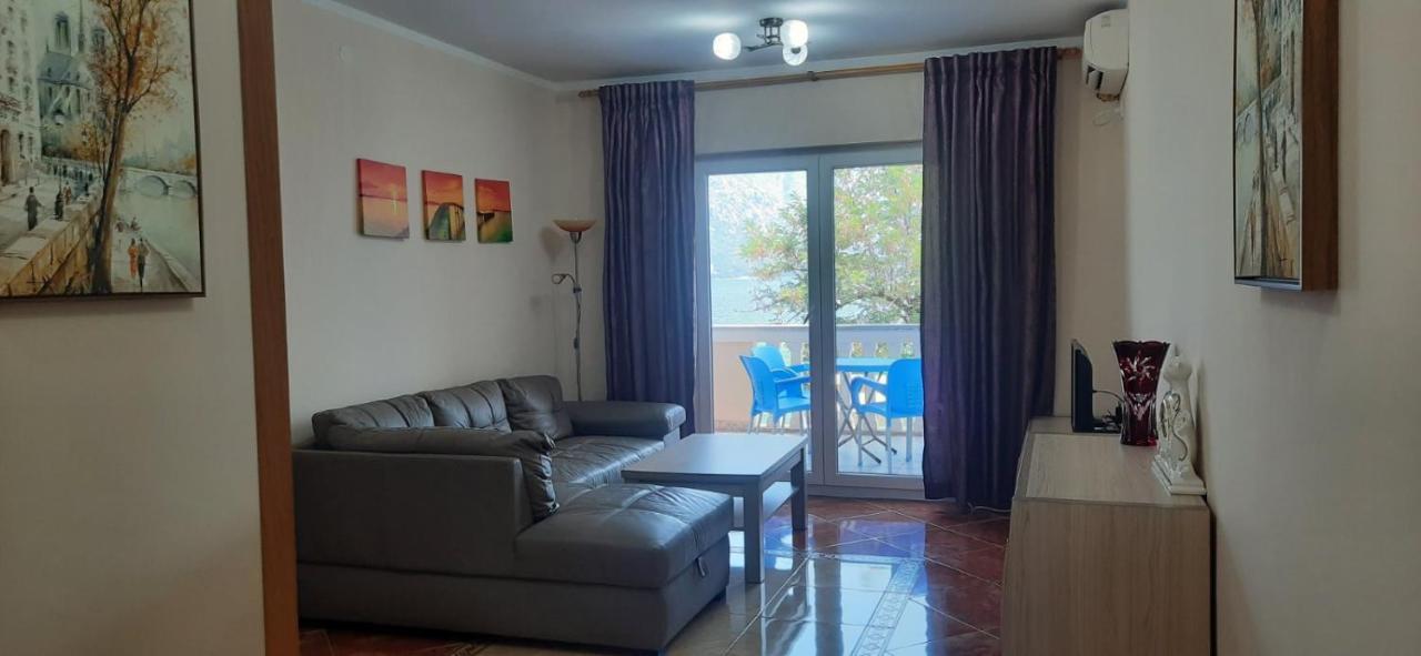 Apartmants Alexander Apartment Котор Екстериор снимка
