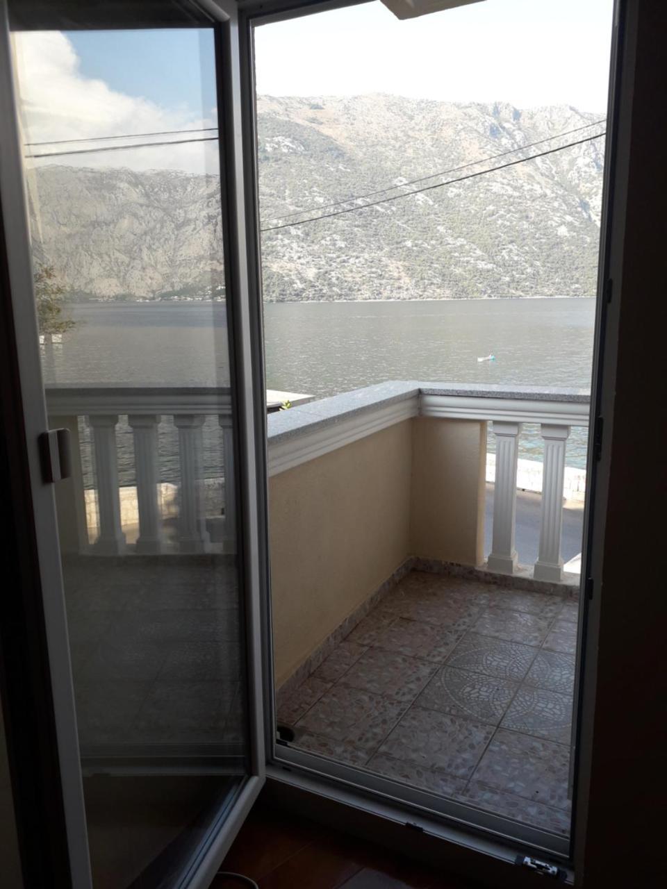 Apartmants Alexander Apartment Котор Екстериор снимка